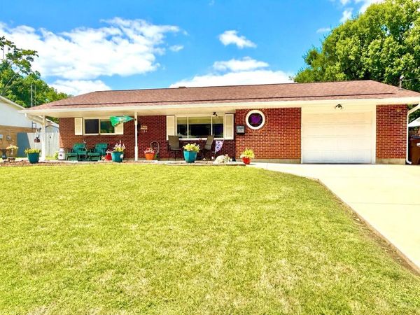 308 Lawndale Avenue, Lebanon, OH 45036