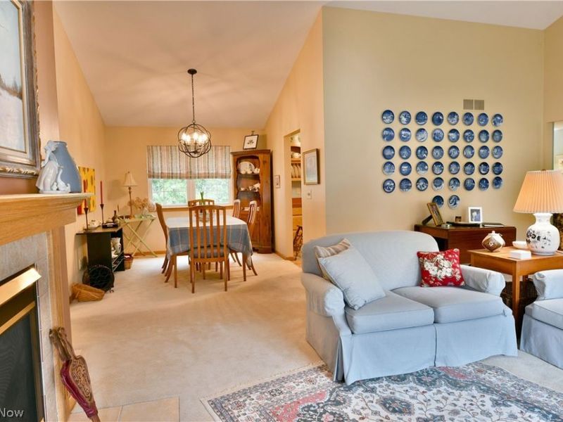 109 Saw Mill Bend, Chardon, OH 44024 Photo 11