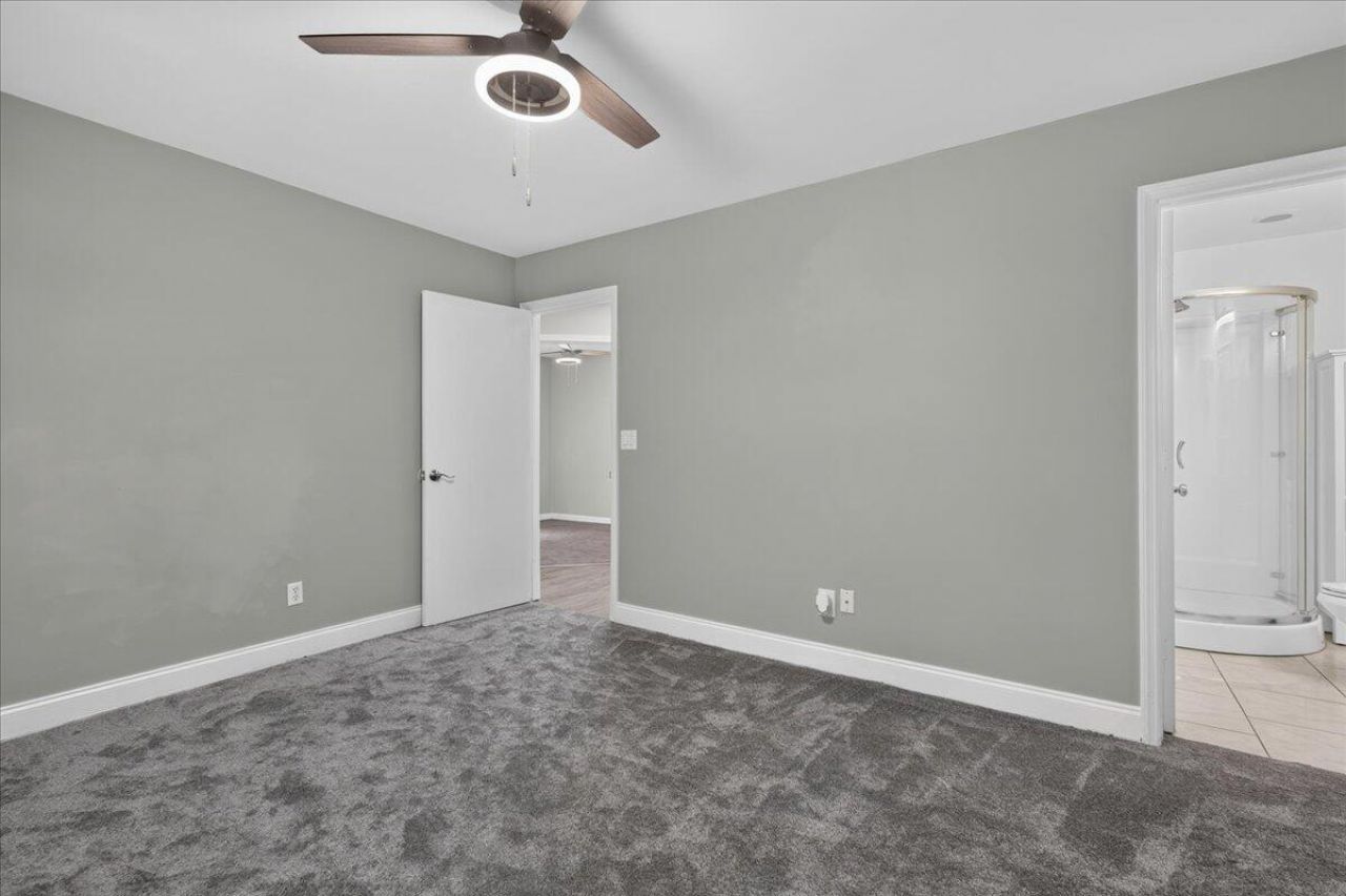 804 Winthrop Street Photo 6