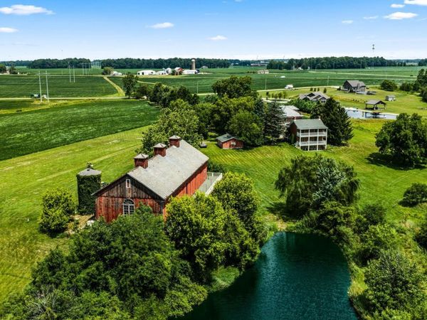 5910 Maples Road, Fort Wayne, IN 46816