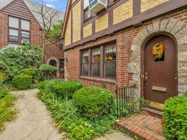 35-05 167th Street , Unit 15, Flushing, NY 11358
