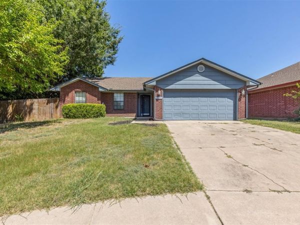 2101 Harbor Drive, Norman, OK 73071