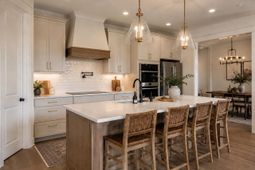 2550 Lake Vista Dr.  photo 4