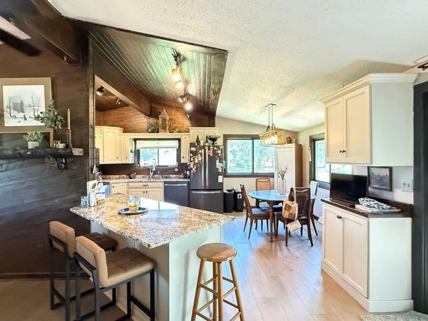 244 W Christenson Avenue, Appleton, MN 56208