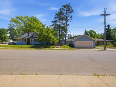 202 E Main Street, Crosby, MN 56441