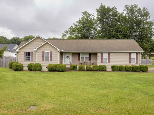 116 Wallace Cir, Killen, AL 35645