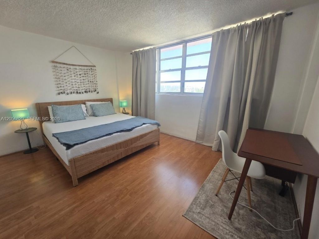 800 West Ave, Unit 722, Miami Beach, FL 33139 Photo