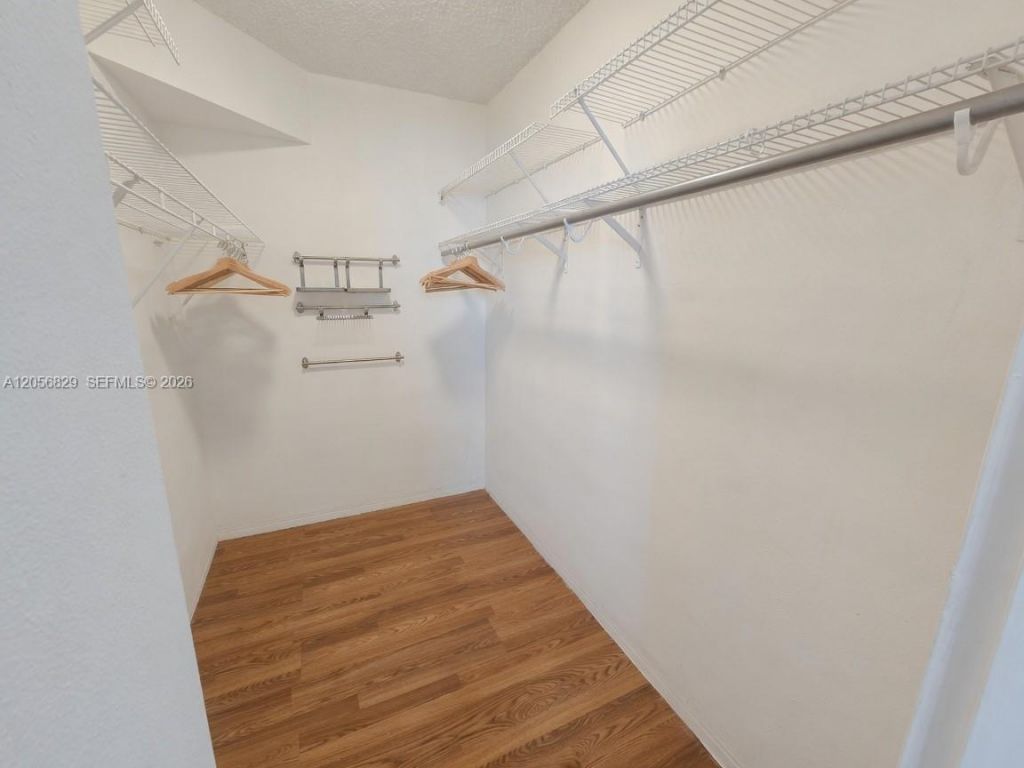 800 West Ave, Unit 722, Miami Beach, FL 33139 Photo