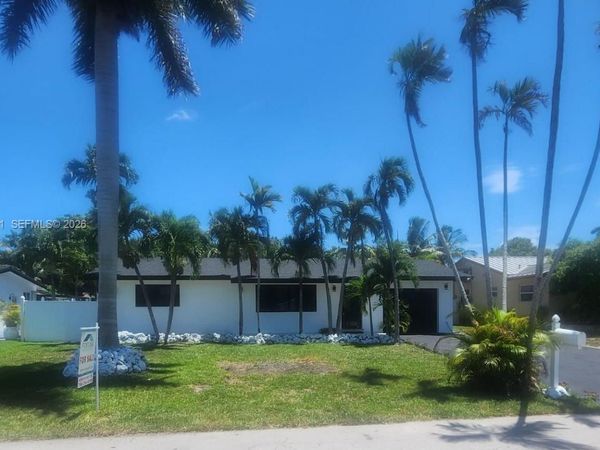 1370 SW 32nd St, Fort Lauderdale, FL 33315