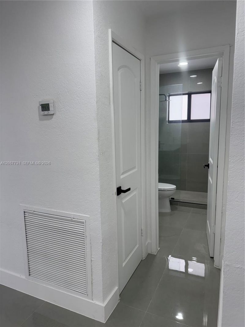 1370 SW 32nd St, Fort Lauderdale, FL 33315 Photo