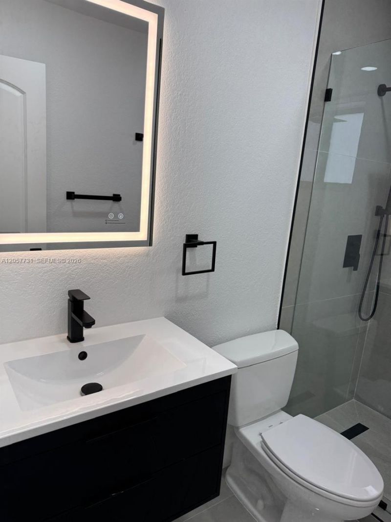 1370 SW 32nd St, Fort Lauderdale, FL 33315 Photo