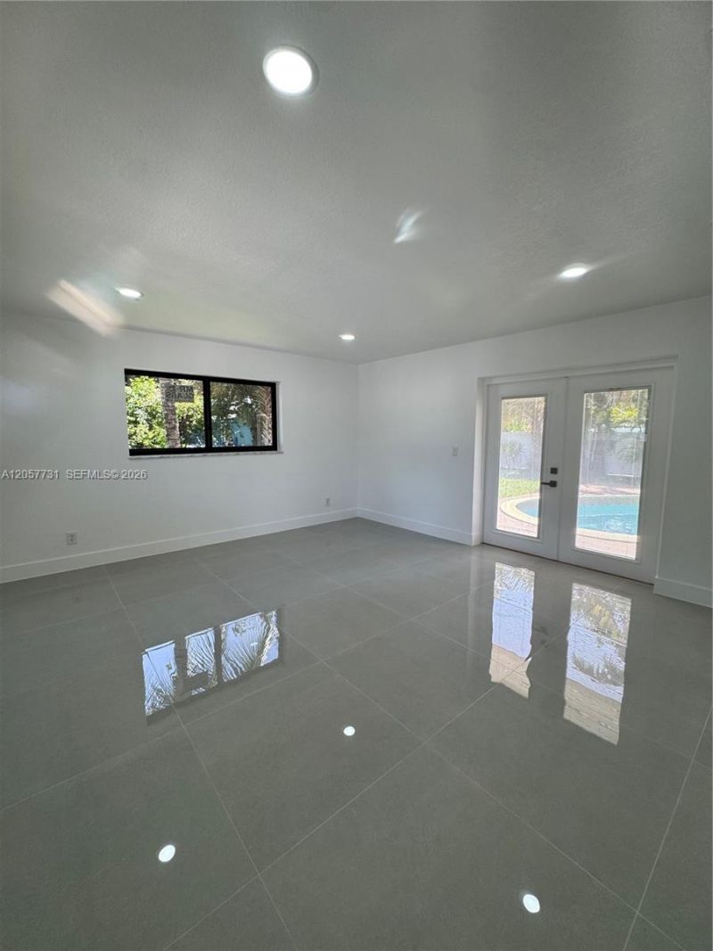 1370 SW 32nd St, Fort Lauderdale, FL 33315 Photo