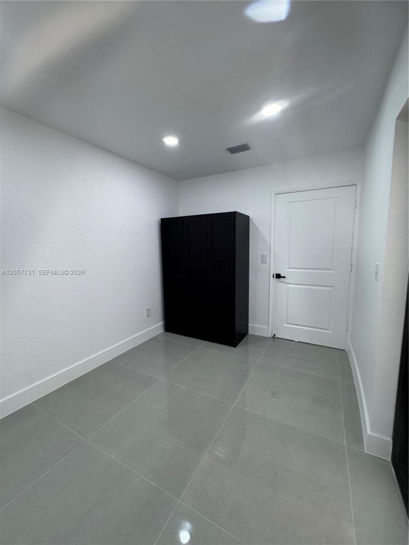 1370 SW 32nd St, Fort Lauderdale, FL 33315 Photo