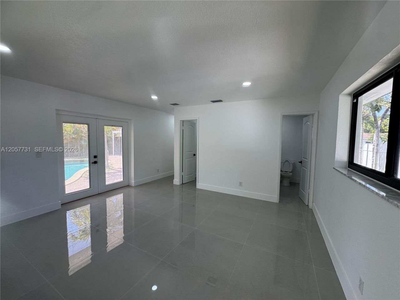 1370 SW 32nd St, Fort Lauderdale, FL 33315 Photo