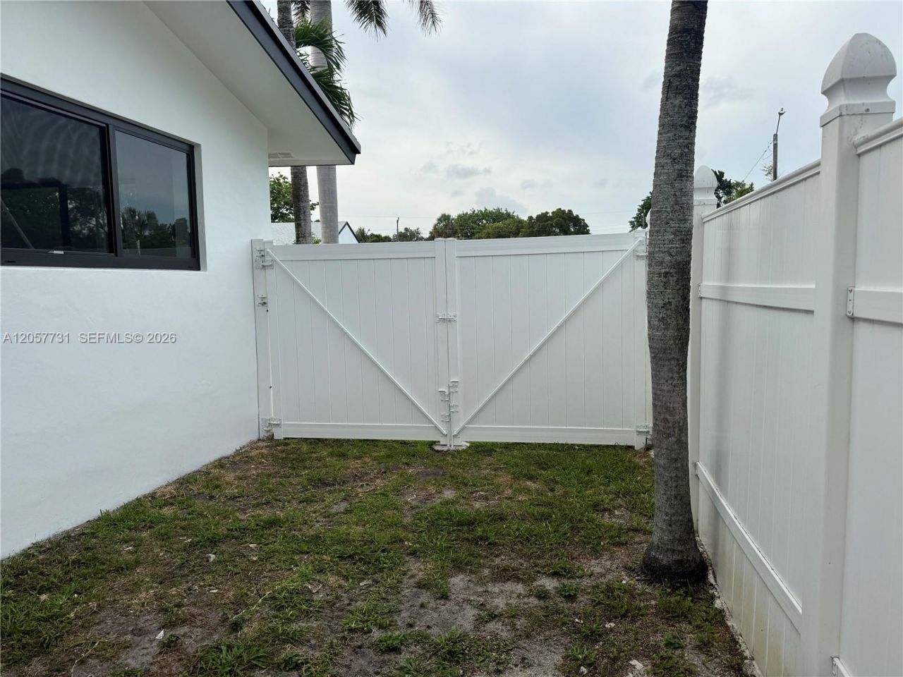 1370 SW 32nd St, Fort Lauderdale, FL 33315 Photo