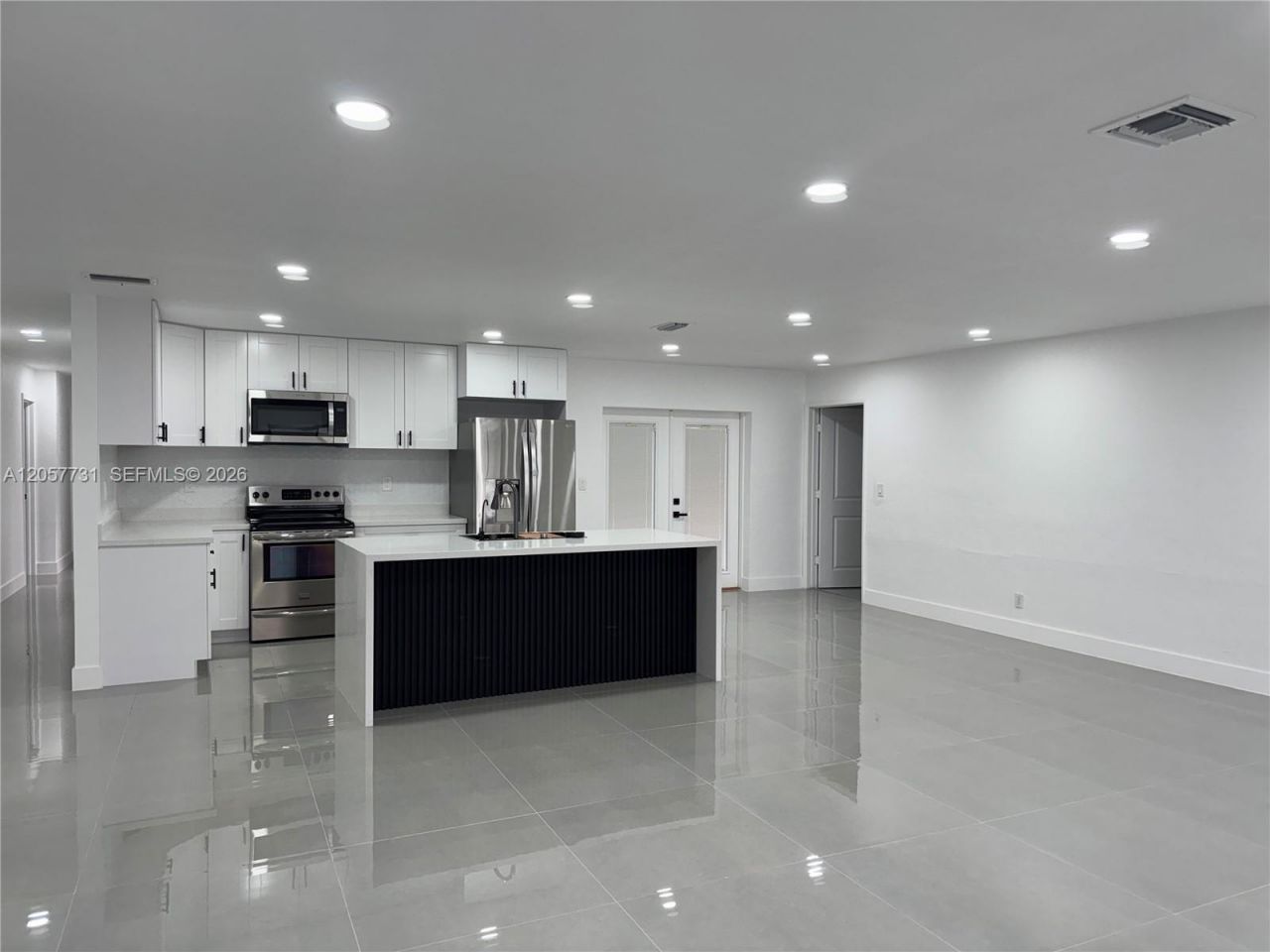 1370 SW 32nd St, Fort Lauderdale, FL 33315 Photo