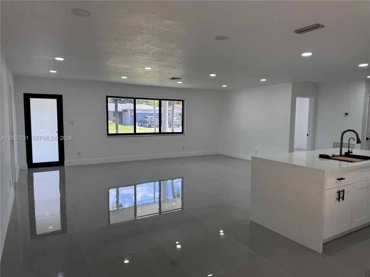 1370 SW 32nd St, Fort Lauderdale, FL 33315 Photo