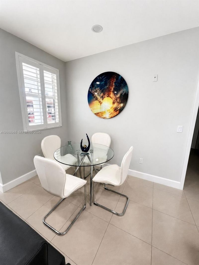 3105 NE 184th St, Unit 7102, Aventura, FL 33160 Photo