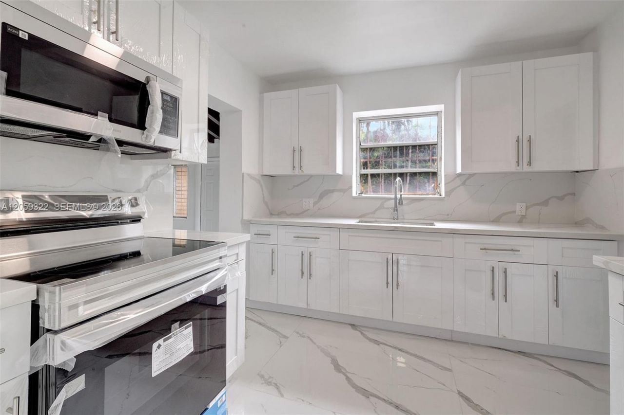 156 NW 88th St , El Portal, FL 33150 Photo