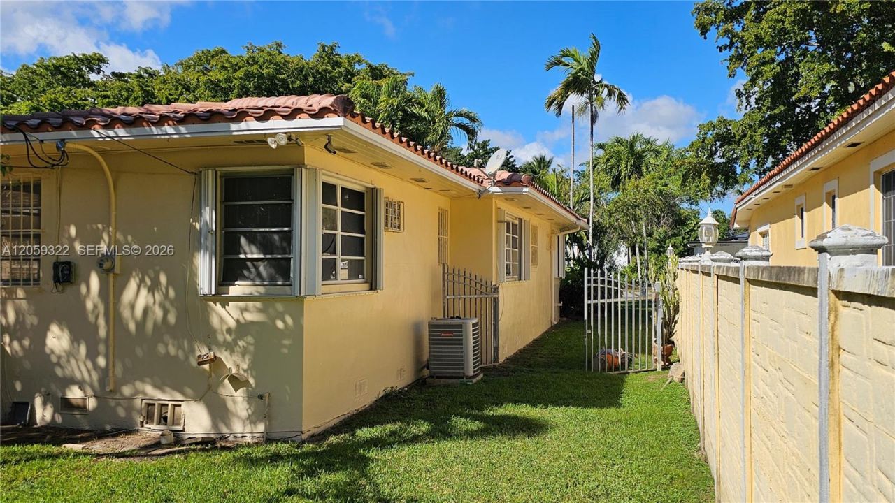 156 NW 88th St , El Portal, FL 33150 Photo