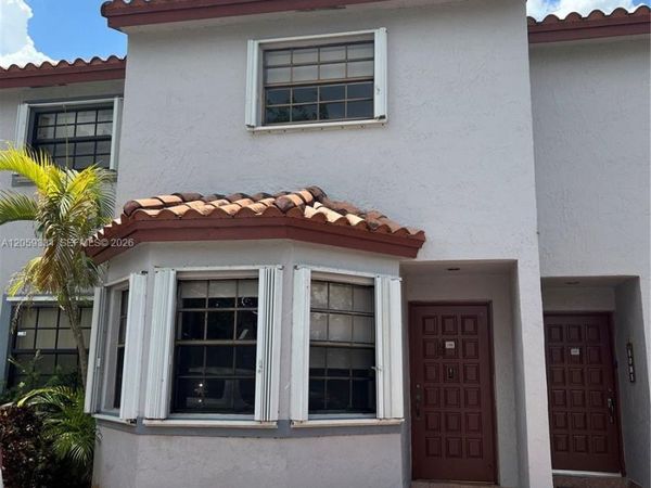 15410 SW 74th Cir Ct, Unit 1306, Miami, FL 33193