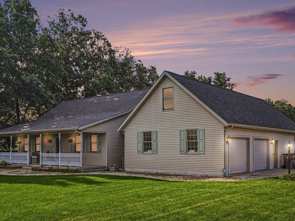 58030 Prairie Ridge Road, Goshen, IN 46350