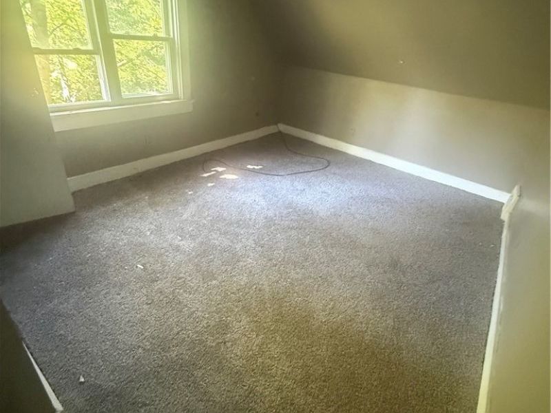 13316 Svec Avenue, Cleveland, OH 44120 Photo 2