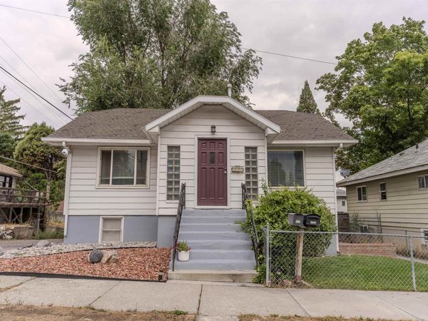 824 W Wyeth, Pocatello, ID 83204