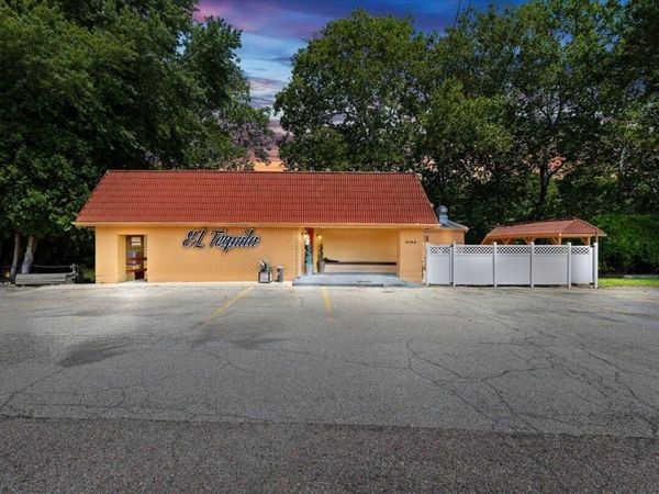 5795 N County Road 25a , Piqua, OH 45356