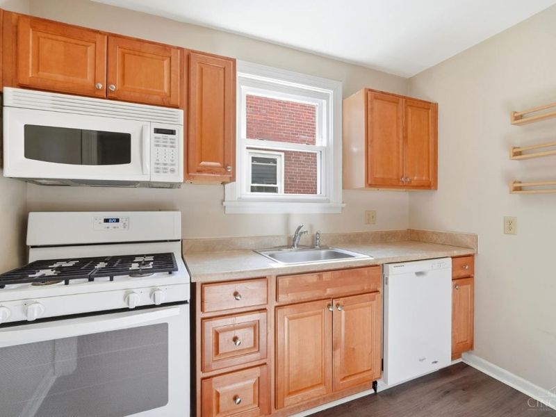 6822 Hurd Avenue, Cincinnati, OH 45227 Photo 12