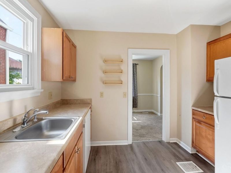 6822 Hurd Avenue, Cincinnati, OH 45227 Photo 14