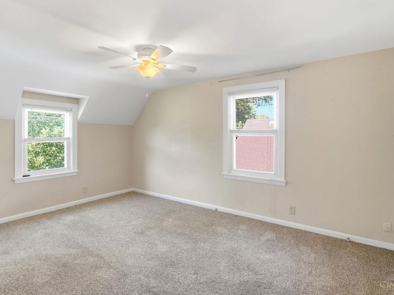 6822 Hurd Avenue, Cincinnati, OH 45227 Photo 17