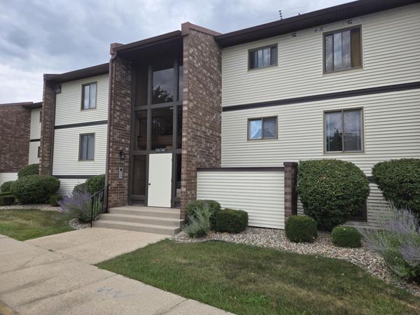 332 Summit Park Court S , Crown Point, IN 46307