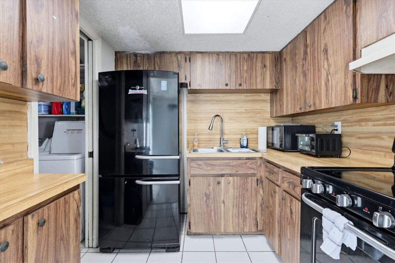 1805 Marbeth Street, Unit 1805/1807, Sarasota, FL 34231 Photo