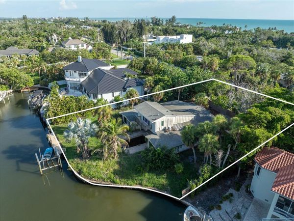 SARASOTA, FL 34242