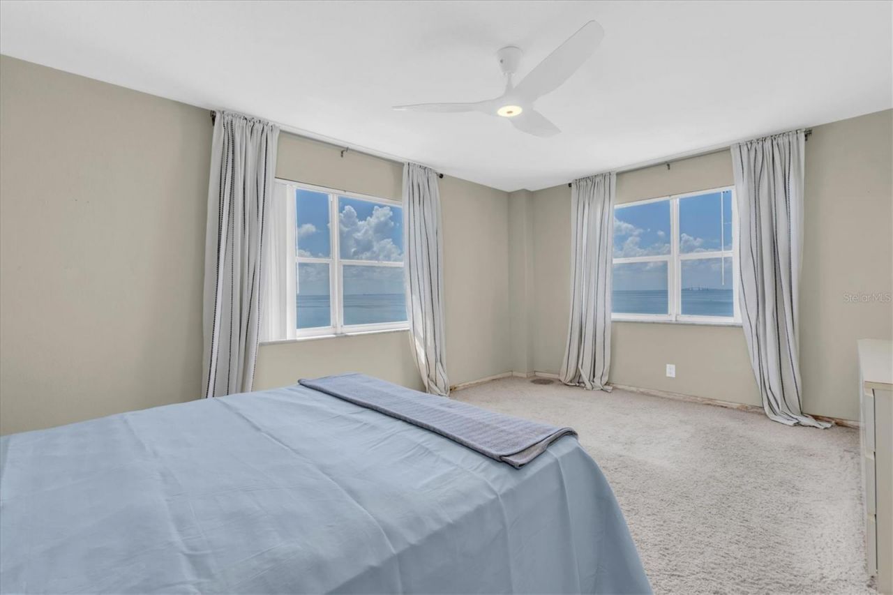 7200 Sunshine Skyway Ln S, Unit 15H, Saint Petersburg, FL 33711 Photo