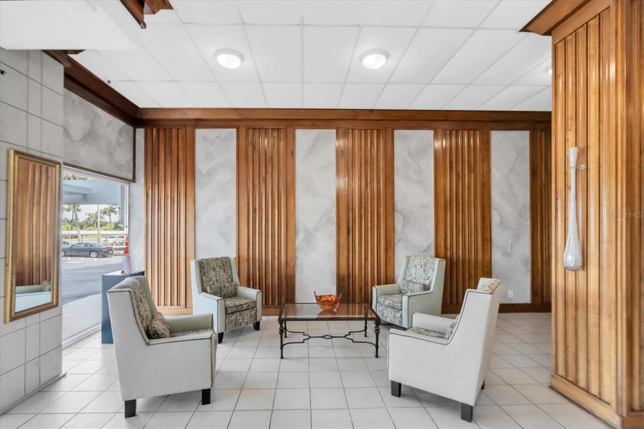 7200 Sunshine Skyway Ln S, Unit 15H, Saint Petersburg, FL 33711 Photo