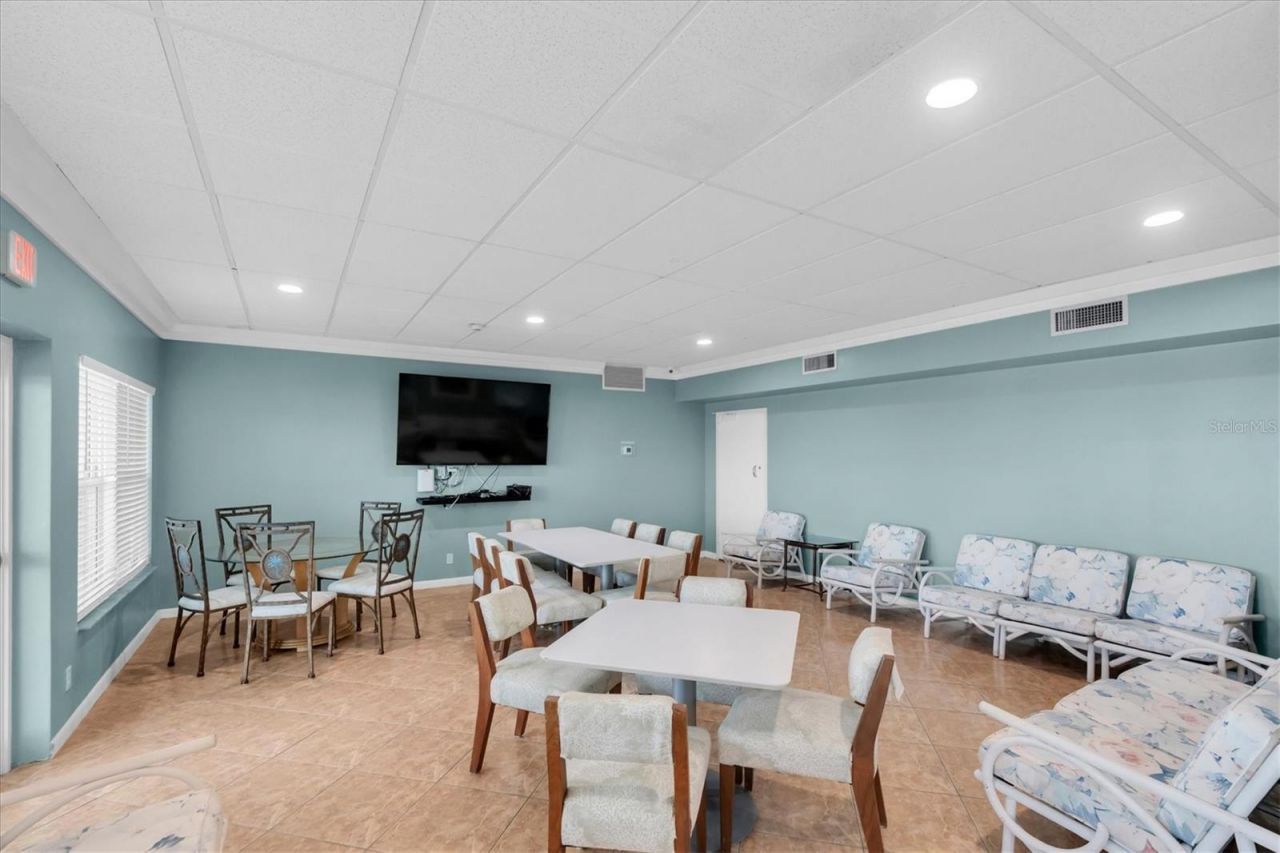 7200 Sunshine Skyway Ln S, Unit 15H, Saint Petersburg, FL 33711 Photo