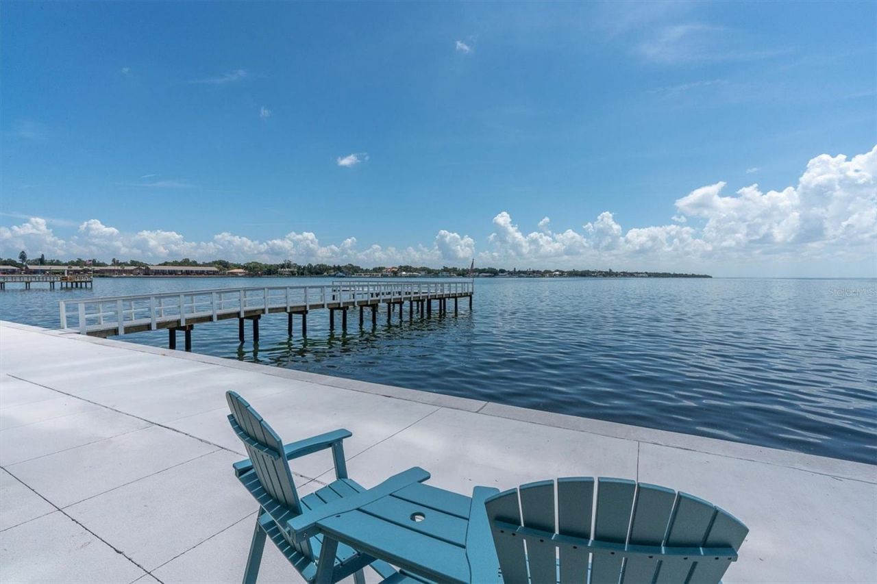 7200 Sunshine Skyway Ln S, Unit 15H, Saint Petersburg, FL 33711 Photo