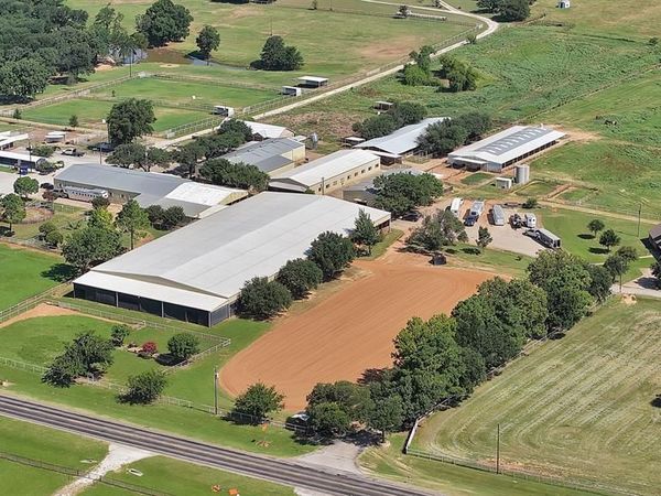 15135 E Fm 922 , Tioga, TX 76271