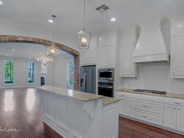 3041 Newberry Lane , Shreveport, LA 71106