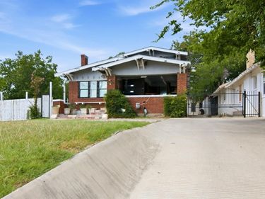 2929 E Lancaster Avenue, Fort Worth, TX 76103