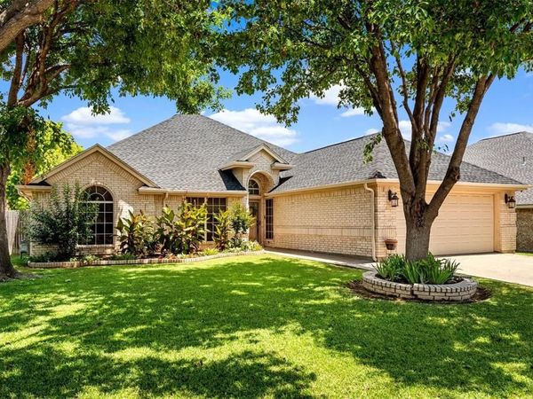 508 Kempson Court, Saginaw, TX 76179