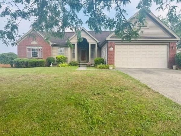 1716 Fern Trail Drive , Lancaster, OH 43130
