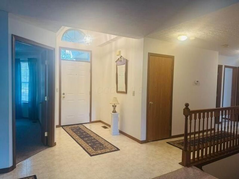 1716 Fern Trail Drive , Lancaster, OH 43130 Photo 4