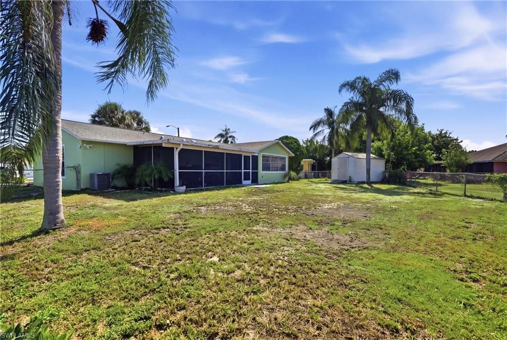 19368 Coraltree Ct, Lehigh Acres, FL 33936 Photo