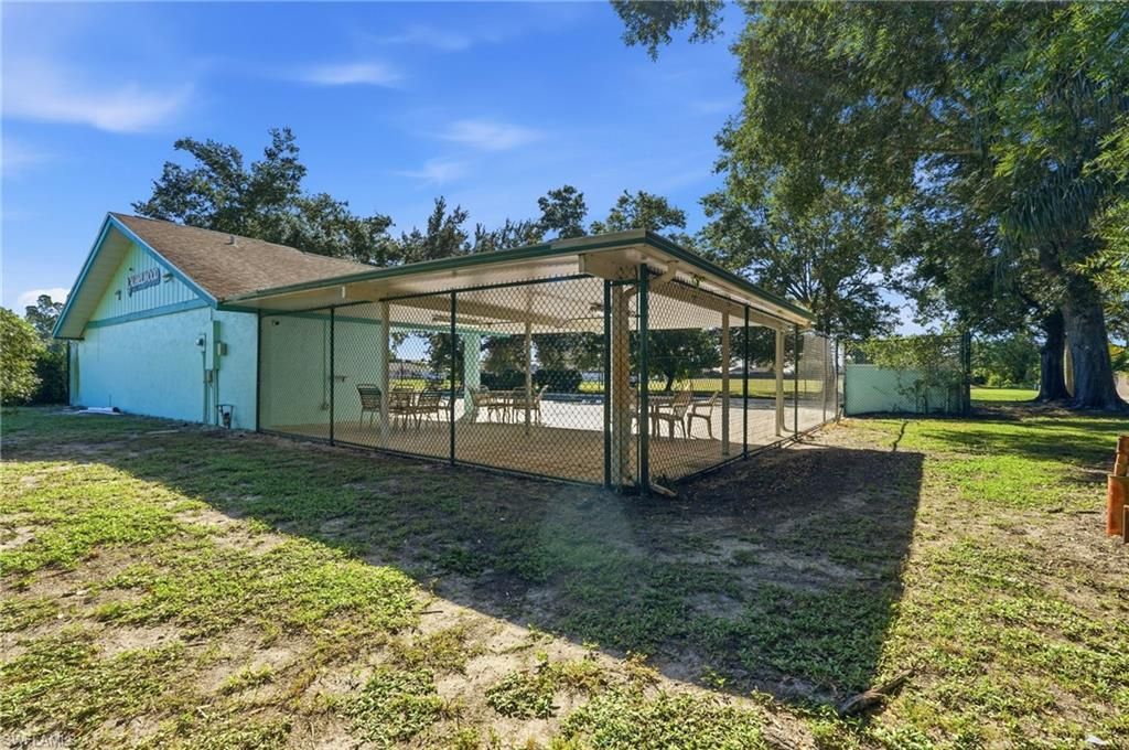 19368 Coraltree Ct, Lehigh Acres, FL 33936 Photo