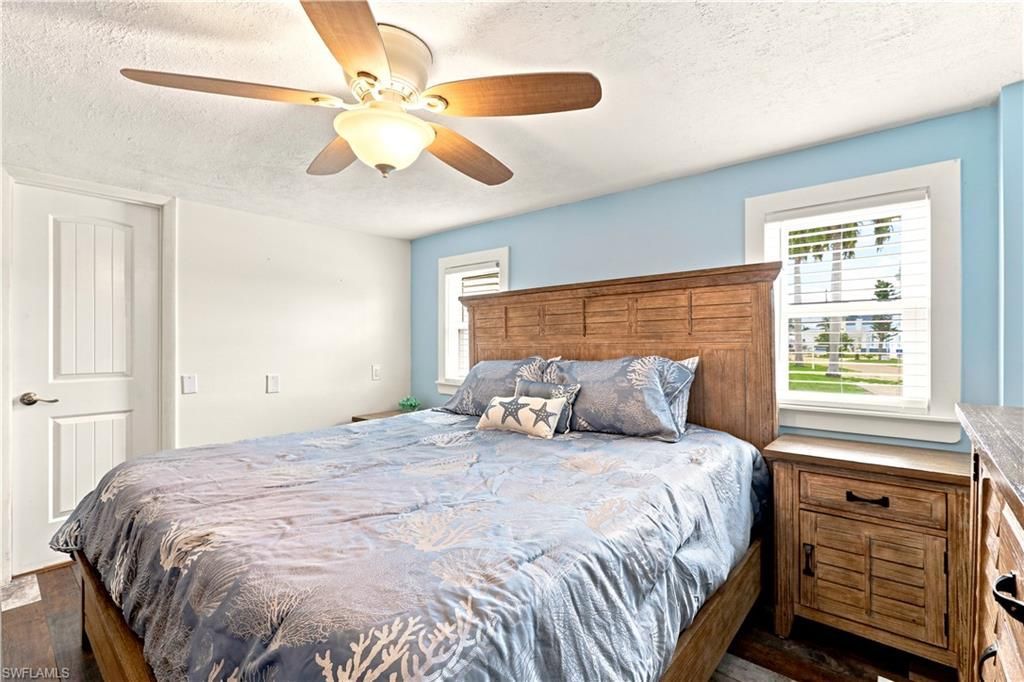 3827 Coconut Dr, Saint James City, FL 33956 Photo