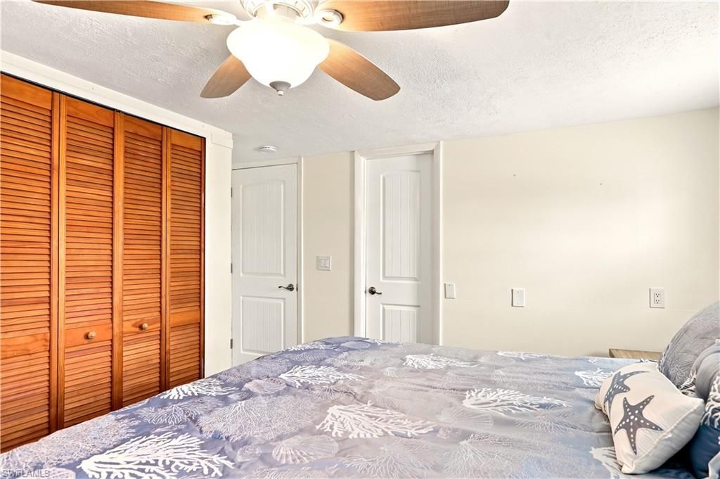 3827 Coconut Dr, Saint James City, FL 33956 Photo