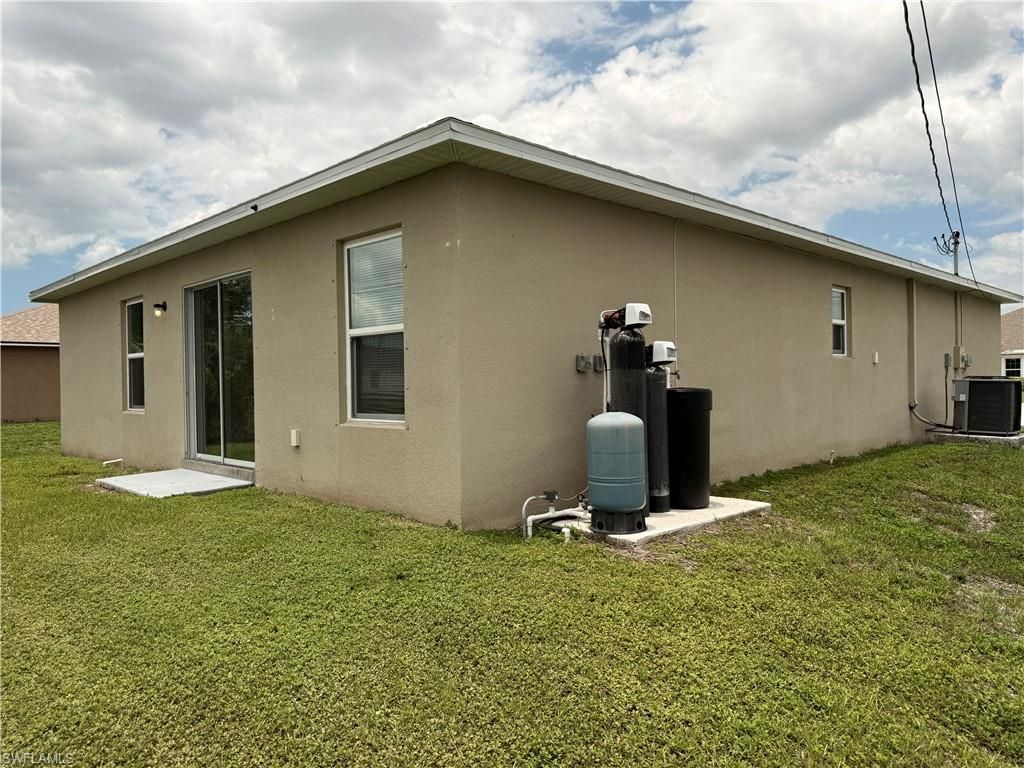 26 NE 12th Ter, Cape Coral, FL 33909 Photo